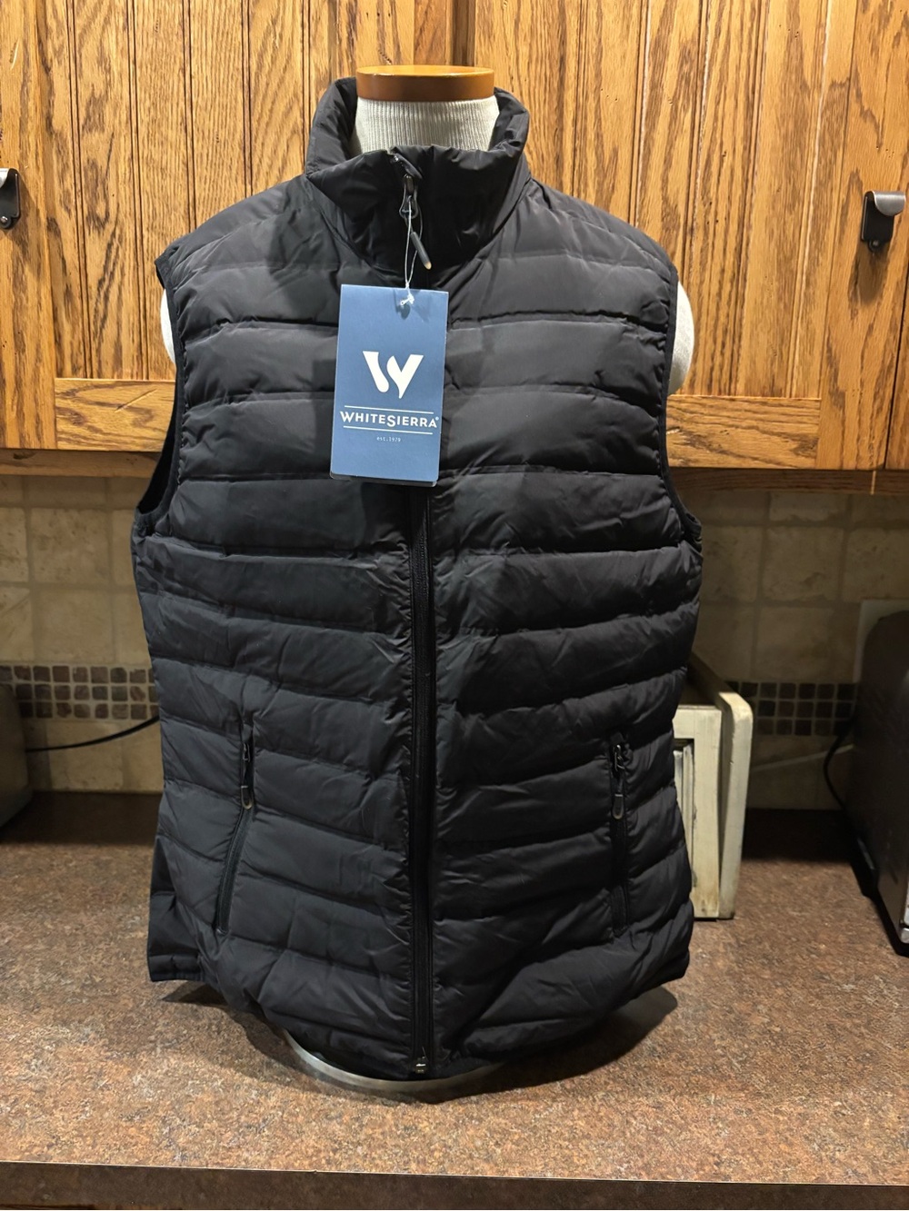 😍White Sierra Black Quilted Women's Puffer Vest